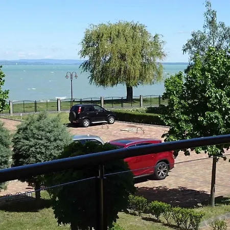 In Siofok/balaton 19699 * Siófok